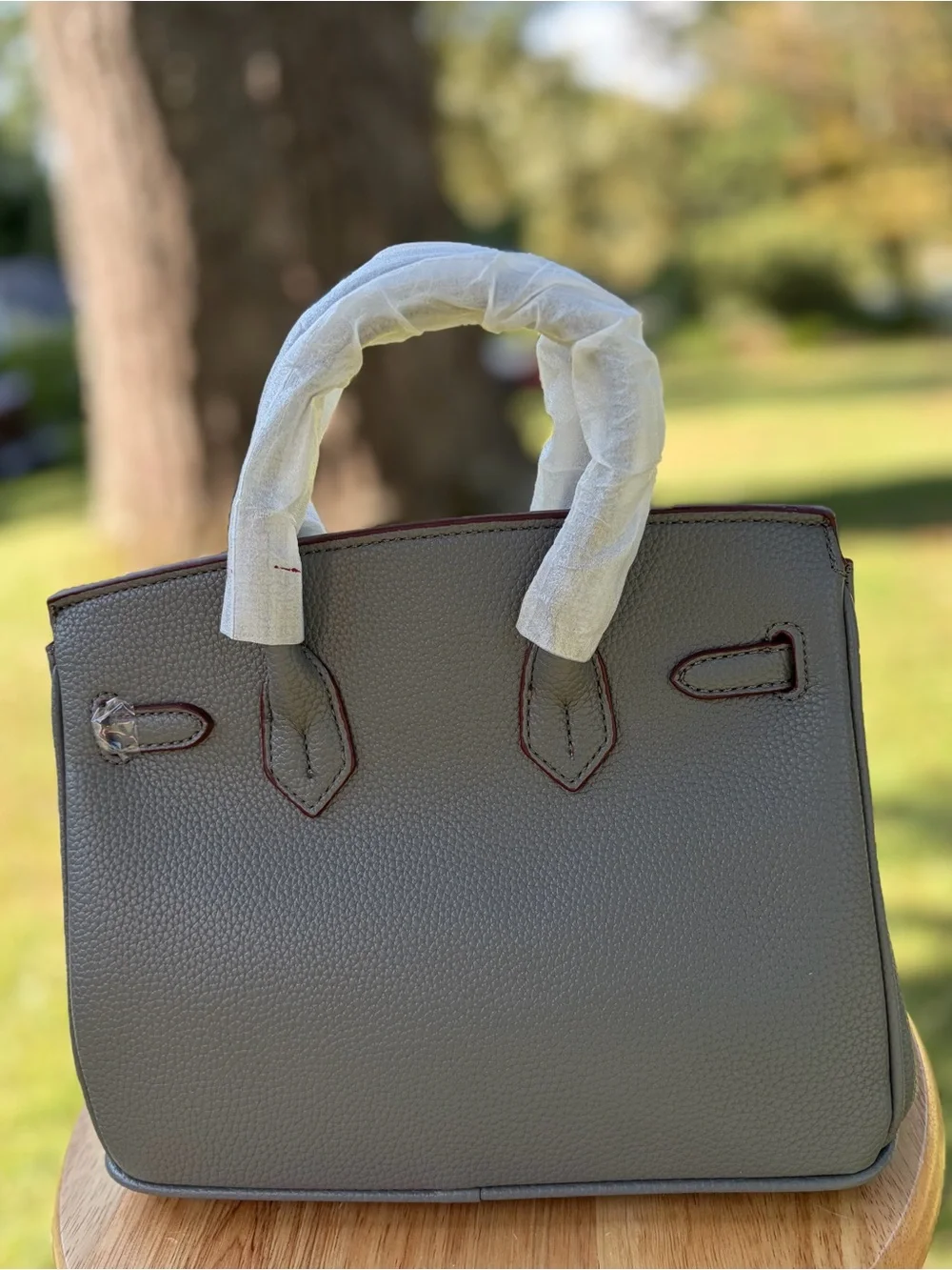 Classic Gris Moyen Leather Top-Handle Shoulder/Crossbody Bag Gold Hardware